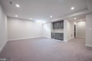 2119 N Harrison St, Arlington, VA 22205 - Photo 15