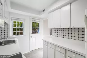 2836 S Abingdon St, Arlington, VA 22206 - Photo 13