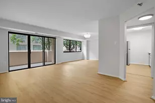 1301 N Courthouse Rd, Arlington, VA 22201 - Photo 3