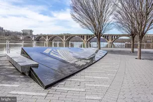 1881 N Nash St, Arlington, VA 22209 - Photo 49