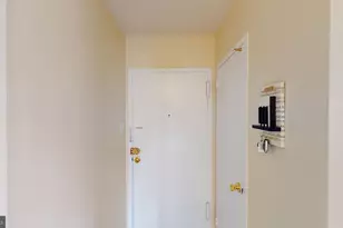 1111 Arlington Blvd, Arlington, VA 22209 - Photo 3