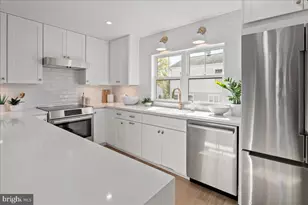 911 N Irving St, Arlington, VA 22201 - Photo 27