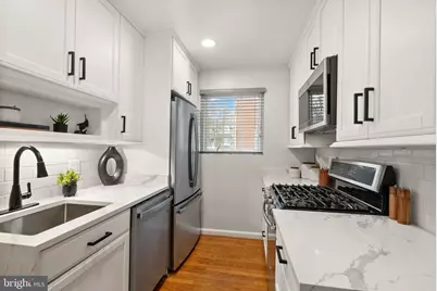 217 N Emerson Street, Arlington, VA 22203 - Photo 9