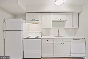 1138 N Stafford St, Arlington, VA 22201 - Photo 51