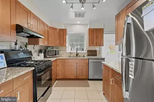 2632 N Sycamore St, Arlington, VA 22207 - Photo 7