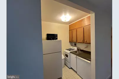 1121 Arlington Boulevard #625, Arlington, VA 22209 - Photo 3