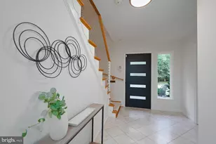 4105 27th St N, Arlington, VA 22207 - Photo 11