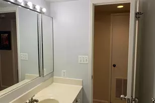 1600 N Oak St, Arlington, VA 22209 - Photo 13