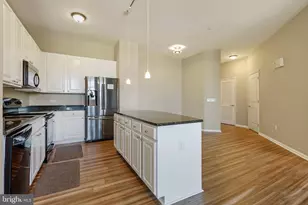 2720 S Arlington Mill Dr, Arlington, VA 22206 - Photo 7