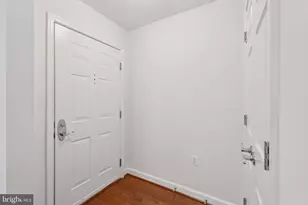 4149 S Four Mile Run Dr, Arlington, VA 22204 - Photo 3