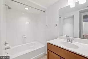 4149 S Four Mile Run Dr, Arlington, VA 22204 - Photo 21