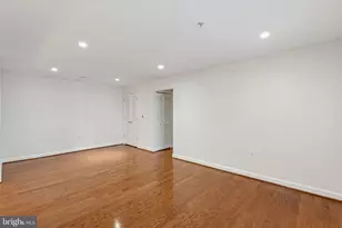 4149 S Four Mile Run Dr, Arlington, VA 22204 - Photo 15