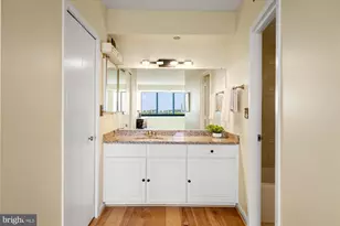 1805 Crystal Dr, Arlington, VA 22202 - Photo 11