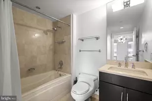 1111 19th St N, Arlington, VA 22209 - Photo 27