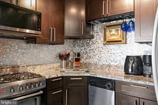 1011 Arlington Blvd, Arlington, VA 22209 - Photo 15