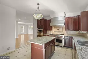 2659 Military Rd, Arlington, VA 22207 - Photo 13