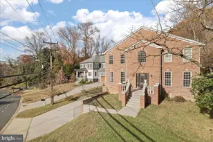 2659 Military Rd, Arlington, VA 22207 - Photo 3