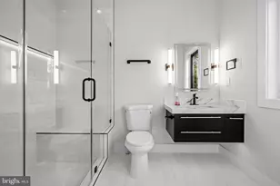 4246 15th St N, Arlington, VA 22207 - Photo 43