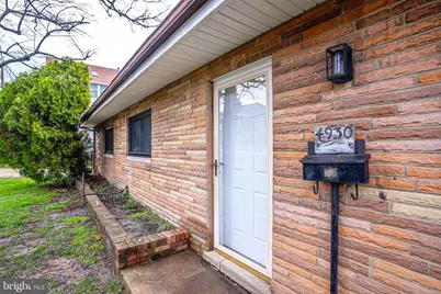 4930 19th Street N, Arlington, VA 22207 - Photo 3
