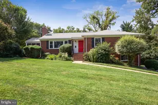 3420 N Glebe Rd, Arlington, VA 22207 - Photo 1