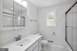 3420 N Glebe Rd, Arlington, VA 22207 - Photo 13
