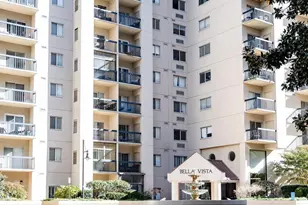 1211 S Eads St, Arlington, VA 22202 - Photo 1