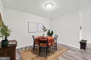 1300 Army Navy Dr, Arlington, VA 22202 - Photo 7