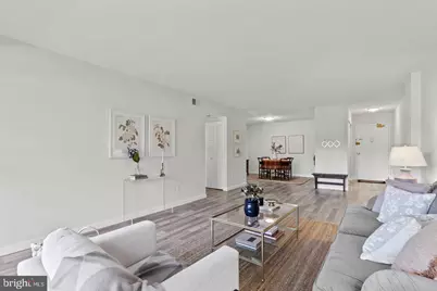1300 Army Navy Drive #104, Arlington, VA 22202 - Photo 3