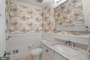 3601 27th St N, Arlington, VA 22207 - Photo 21