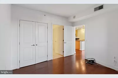 2001 15th Street N #420, Arlington, VA 22201 - Photo 13