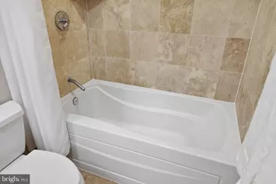 2200 N Westmoreland Street #202, Arlington, VA 22213 - Photo 29