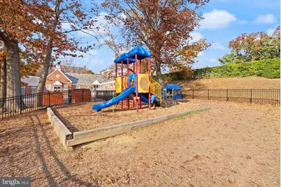 3080 S Abingdon Street #A1, Arlington, VA 22206 - Photo 33