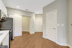 989 S Buchanan St, Arlington, VA 22204 - Photo 7