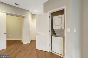989 S Buchanan St, Arlington, VA 22204 - Photo 11