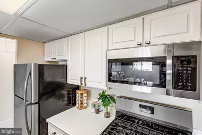 1276 N Wayne Street #606, Arlington, VA 22201 - Photo 11