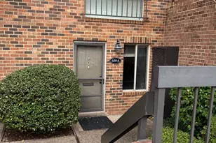 620 S 15th Street S, Arlington, VA 22202 - Photo 1