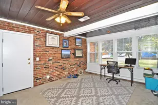 1233 23rd St S, Arlington, VA 22202 - Photo 11