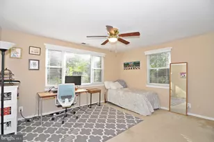 1233 23rd St S, Arlington, VA 22202 - Photo 13