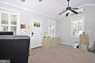 1233 23rd St S, Arlington, VA 22202 - Photo 25