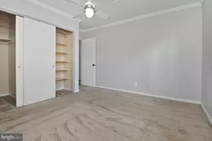 2665 S Walter Reed Dr, Arlington, VA 22206 - Photo 11