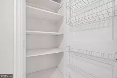 1400 S Edgewood Street S #527, Arlington, VA 22204 - Photo 25