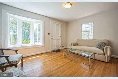 [Address not provided], Arlington, VA 22207 - Photo 3