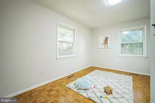 [Address not provided], Arlington, VA 22207 - Photo 15