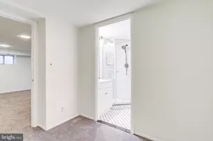 2822 S Buchanan St, Arlington, VA 22206 - Photo 27