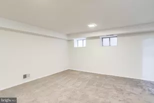 2822 S Buchanan St, Arlington, VA 22206 - Photo 21
