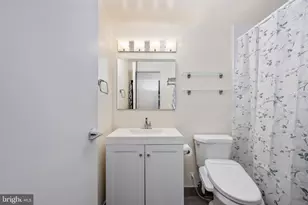 4141 N Henderson Rd, Arlington, VA 22203 - Photo 37