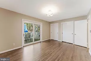 3867 N Chesterbrook Rd, Arlington, VA 22207 - Photo 33