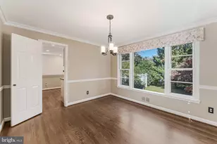 3867 N Chesterbrook Rd, Arlington, VA 22207 - Photo 9