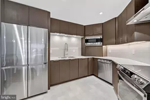 1401 N Oak St, Arlington, VA 22209 - Photo 13