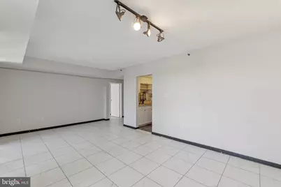 1530 Key Boulevard #929, Arlington, VA 22209 - Photo 7